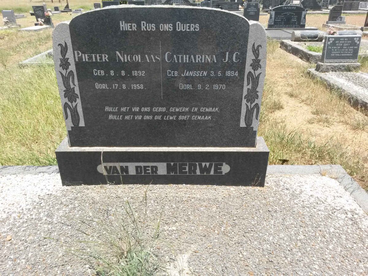 MERWE Pieter Nicolaas, van der 1892-1958 &amp; Catharina J.C. JANSSEN 1894-1970 :: VAN DER MERWE P.N.1919-1993