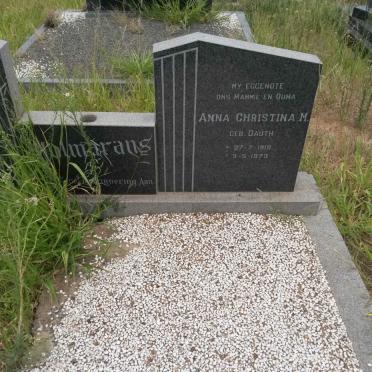 WOLMARANS Johannes George 1911-1986 &amp; Anna Christina M. DAÜTH 1918-1973