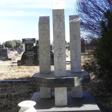 HARTZER Jan 1947-1998 &amp; Rita 1949-