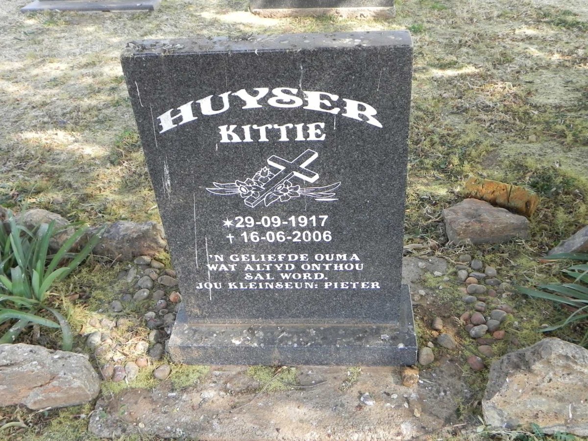 HUYSER Kittie 1917-2006