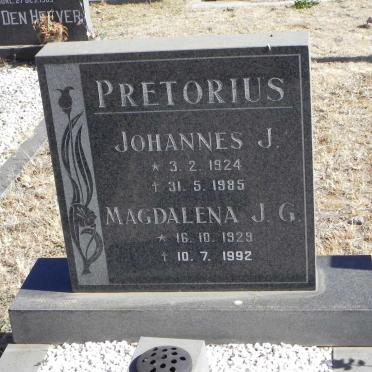 PRETORIUS Johannes J. 1924-1985 &amp; Magdalena J.G. 1929-1992