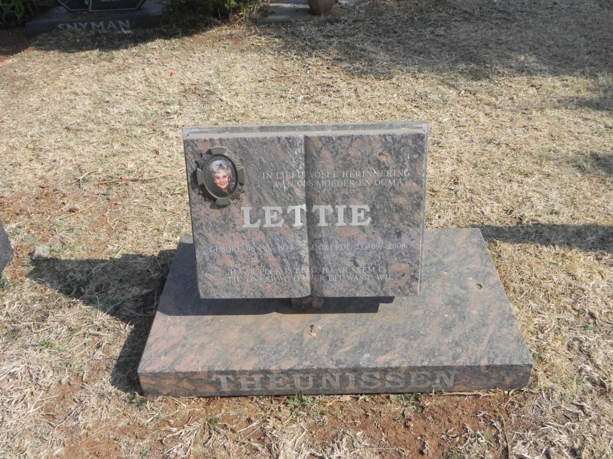 THEUNISSEN Lettie 1934-2006