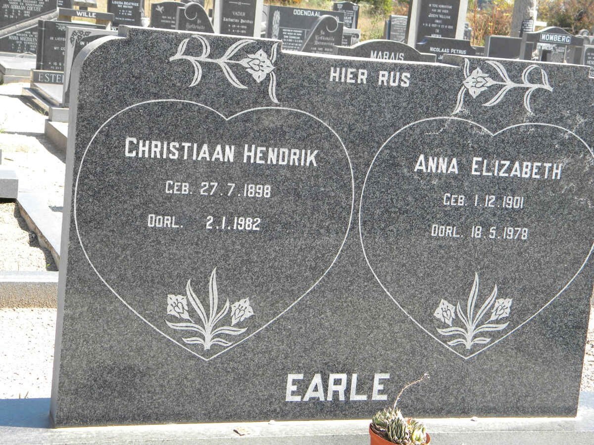EARLE Christiaan Hendrik 1898-1982 &amp; Anna Elizabeth 1901-1978
