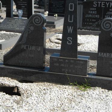 GOUWS Pieter J. 1908-1979 &amp; Martha F. 1911-1996