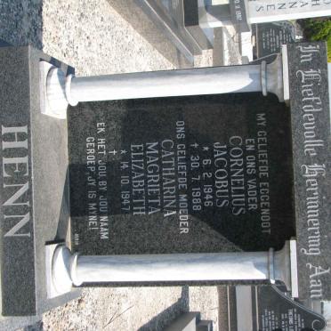 HENN Cornelius Jacobus 1946-1988 &amp; Catharina Magrieta Elizabeth 1947-