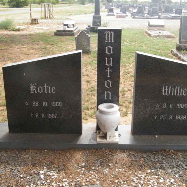 MOUTON Willie 1904-1938 &amp; Kotie 1908-1987