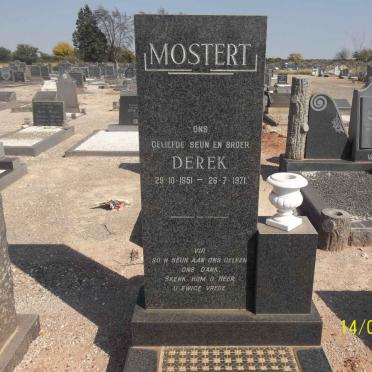 MOSTERT Derek 1951-1971