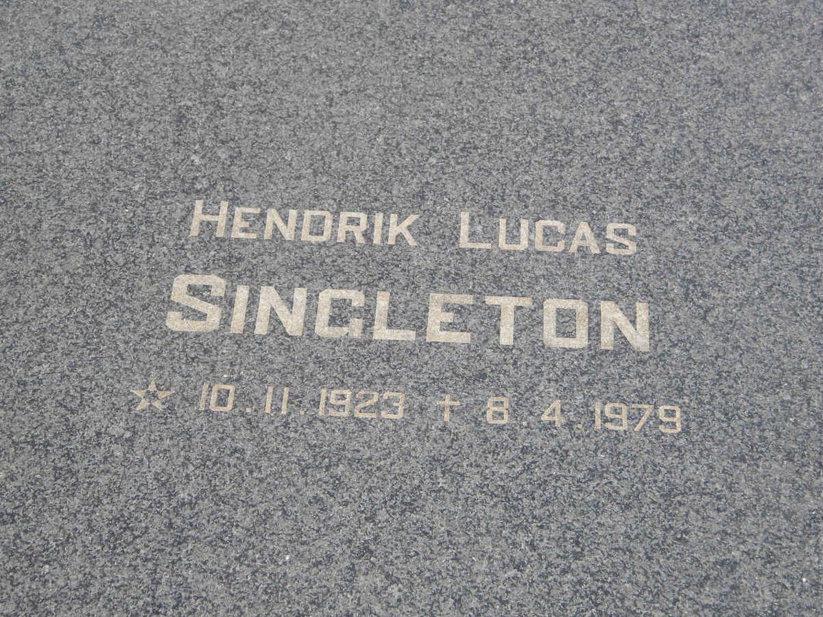 SINGLETON Hendrik Lucas 1923-1979