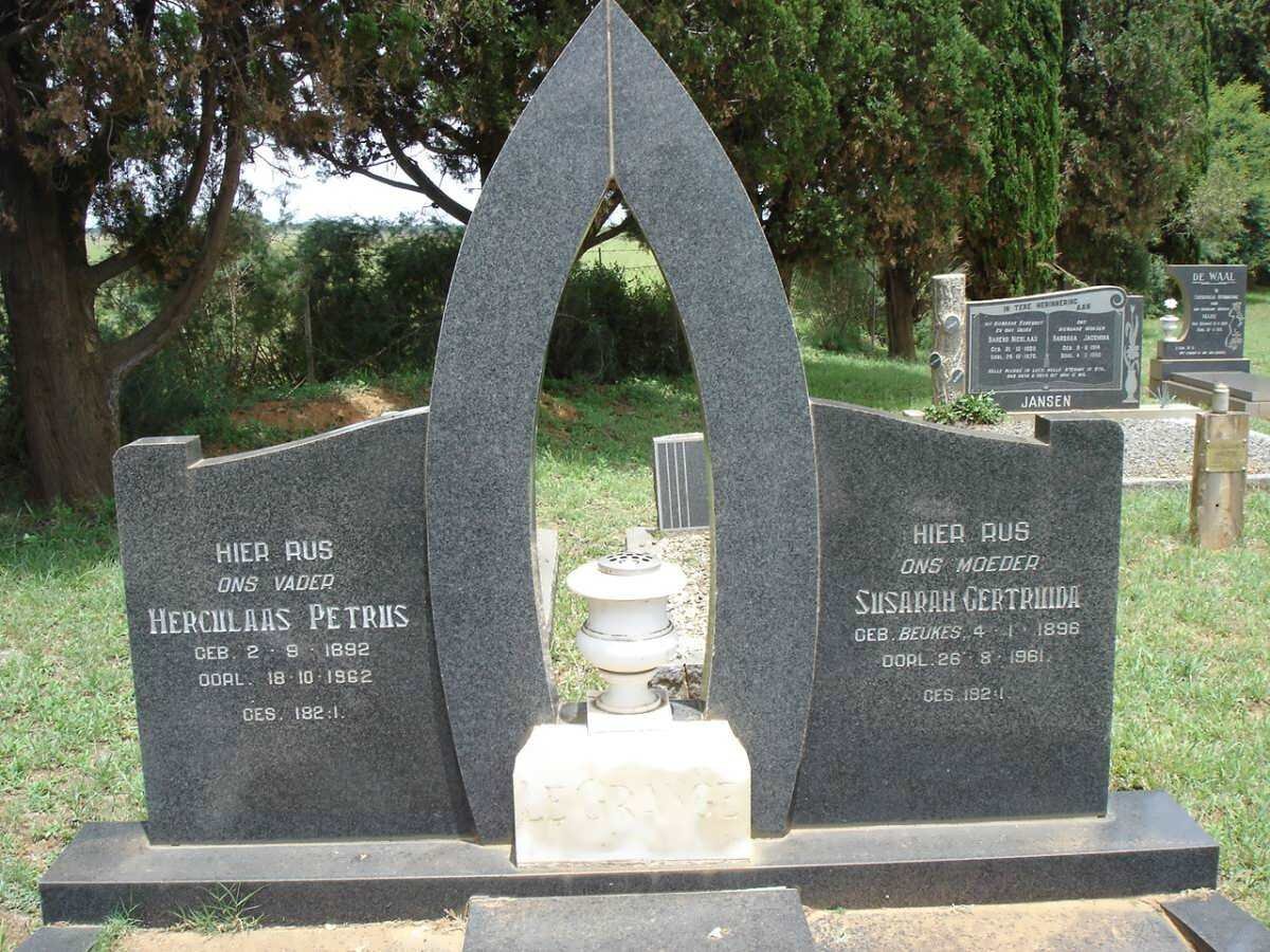 GRANGE Hercules Petrus, le 1892-1962 &amp; Susarah Gertruida BEUKES 1898-1961