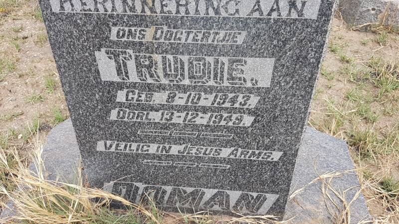 DOMAN Trudie 1943-1949