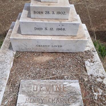 DEVINE Henry Charles 1892-1983 &amp; Christina Johanna 1902-1968 _2