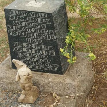 DAVIS Frederick Michael 1916-1916