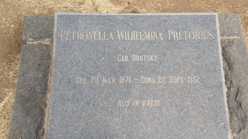 PRETORIUS Petronella Wilhelmina nee DROTSKY 1871-1952