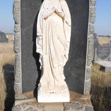 BEZUIDENHOUT C.P. 1923-1985