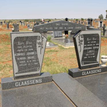 CLAASSENS Hermanus Johannes Hendrik 1913-1990 &amp; Johanna Sophia 1916-1984