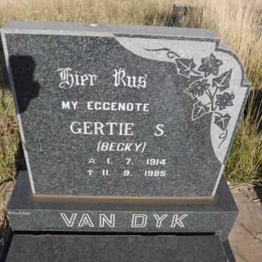 DYK Gertie S., van 1914-1985