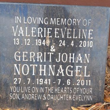 NOTHNAGEL Gerrit Johan 1941-2011 & Valerie Eveline 1949-2010