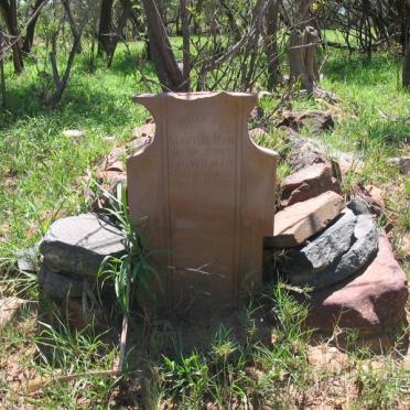 North West, MARICO district, Zeerust, Doornrivier 98 JP_1, farm cemetery