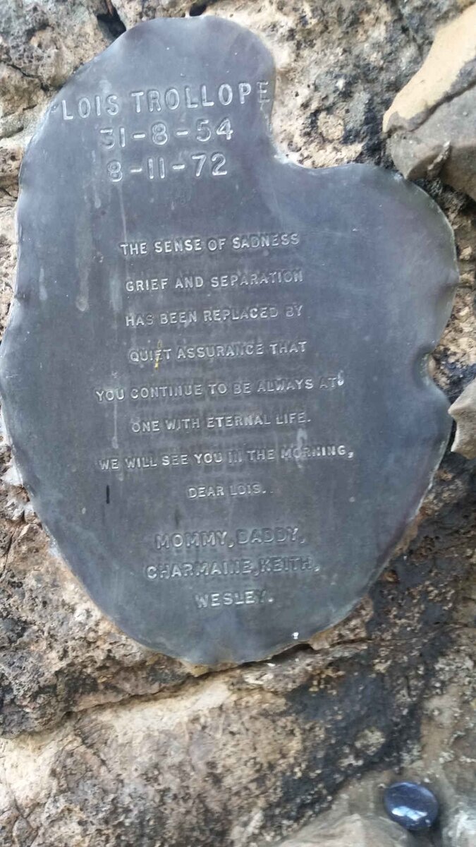 TROLLOPE Lois 1954-1972