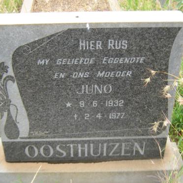 OOSTHUIZEN Juno 1932-1977