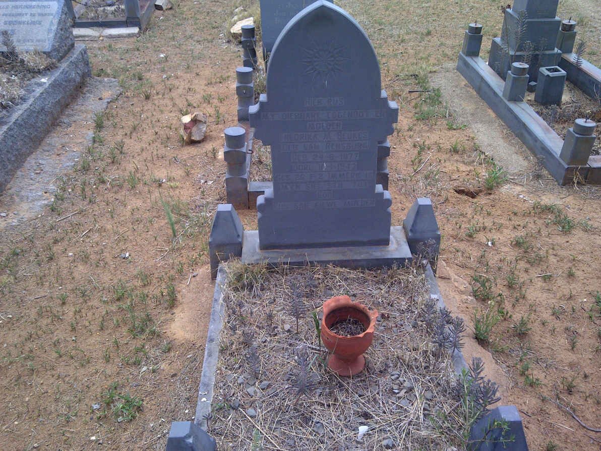 BEUKES Fredrika M. nee VAN RENSBURG 1877-1943