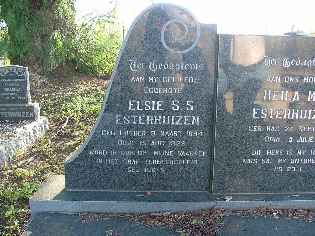 ESTERHUIZEN Elsie S.S. nee LUTHER 1894-1928