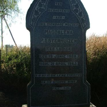 ESTERHUIZEN Magdalena P. nee LUDICK 1868-1943