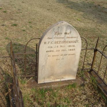 BEZUIDENHOUT H.F.C. 1882-1907