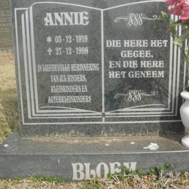 BLOEM Annie 1919-1998