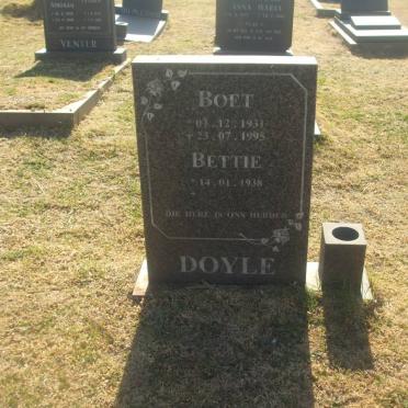 DOYLE Boet 1931-1995 &amp; Bettie 1938-