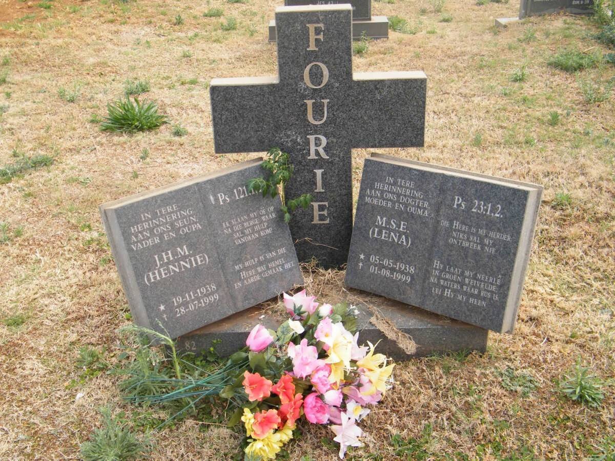 FOURIE J.H.M. 1938-1999 &amp; M.S.E. 1938-1999