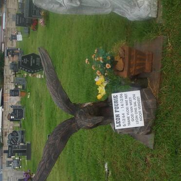 FOURIE Leon 1964-2006