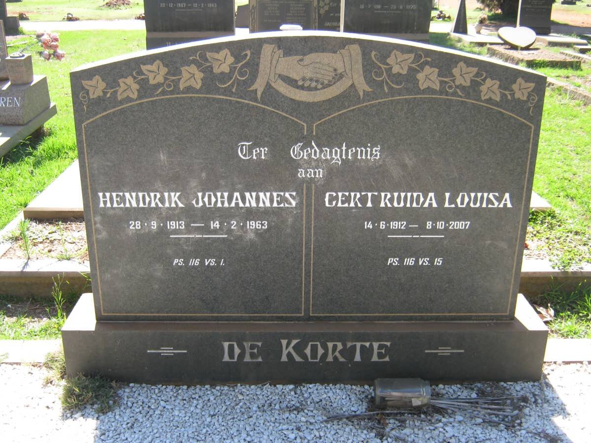 KORTE Hendrik Johannes, de 1913-1963 &amp; Gertruida Louisa 1912-2007