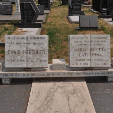 KOTZE Dawid Herculus 1933-2000 &amp; Maria Aletta Catherina BREYTENBACH 1934-1992
