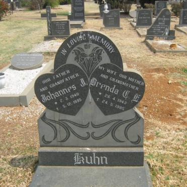 KUHN Johannes J. 1940-1995 &amp; Brenda C.H. 1943-1985