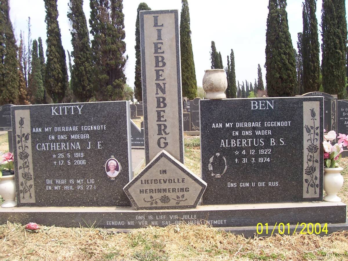 LIEBENBERG Albertus B.S. 1922-1974 &amp; Catherina J.E. 1919-2006