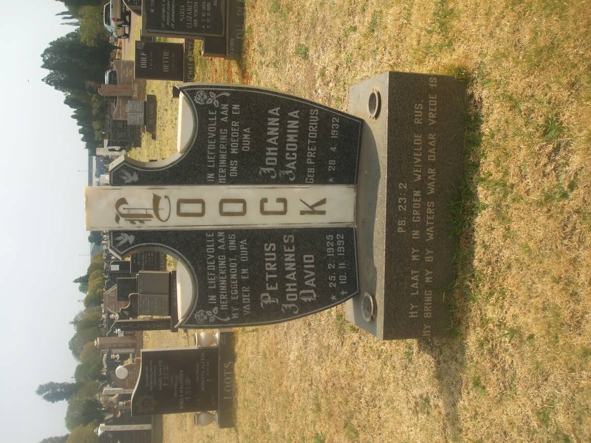 LOOCK Petrus Johannes David 1925-1992 &amp; Johanna JaComina PRETORIUS 1932-