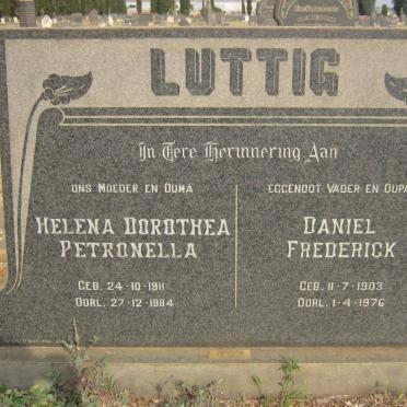 LUTTIG Daniel Frederick 1903-1976 &amp; Helena Dorothea Petronella 1911-1984