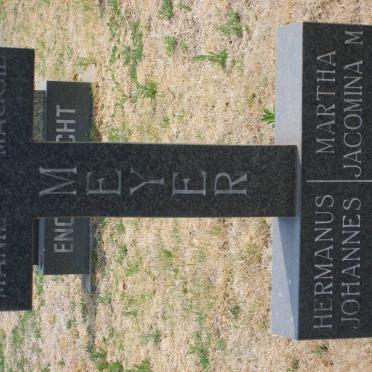 MEYER Hermanus Johannes 1930-1994 &amp; Martha Jacomina M. 1934-