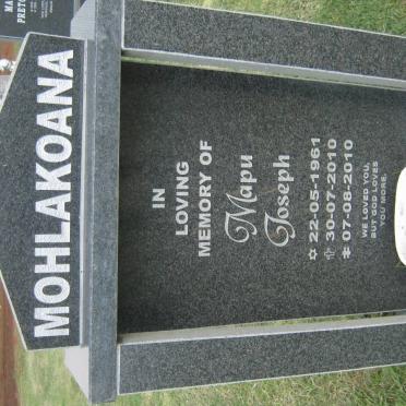 MOHLAKOANA Mapu Joseph 1961-2010