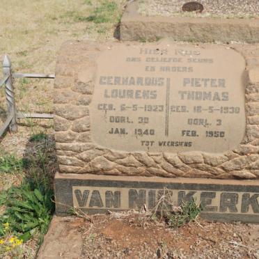 NIEKERK Gerhardus Lourens, van 1923-1940 :: VAN NIEKERK Pieter Thomas 1930-1950 