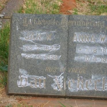 NIEKERK Jan W., van 1877-1959 &amp; Anna W.C. 1887-1915