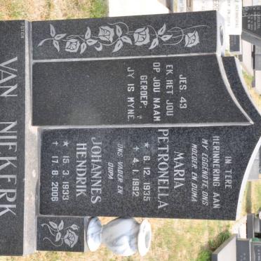 NIEKERK Johannes Hendrik, van 1933-2006 &amp; Maria Petronella 1935-1992