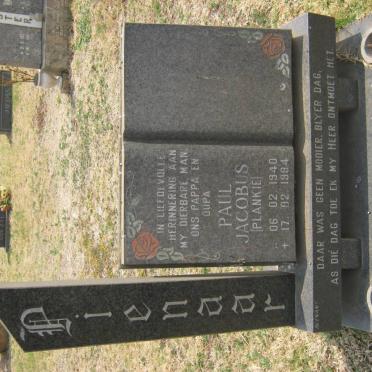 PIENAAR Paul Jacobus 1940-1994