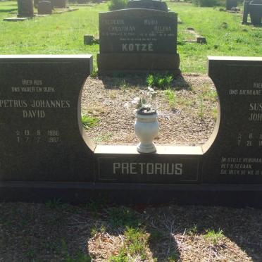 PRETORIUS Petrus Johannes David 1906-1987 &amp; Susanna Johanna 1908-1985