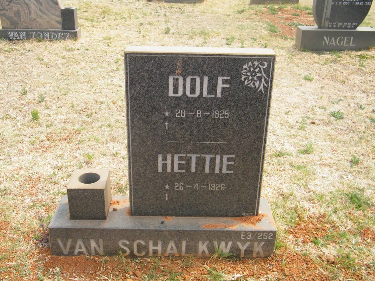 SCHALKWYK Dolf, van 1925- &amp; Hettie 1926-