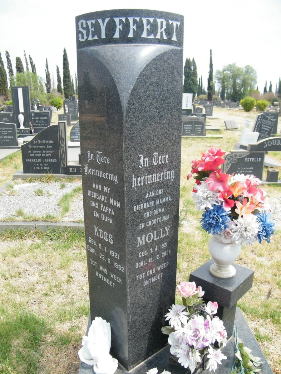 SEYFFERT Koos 1921-1982 &amp; Molly 1921-2008