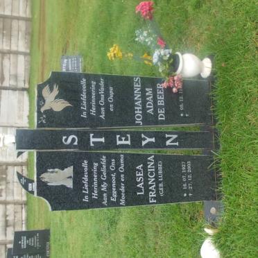 STEYN Johannes Adam de Beer 192?- &amp; Lasea Francina LUBBE 1927-2003