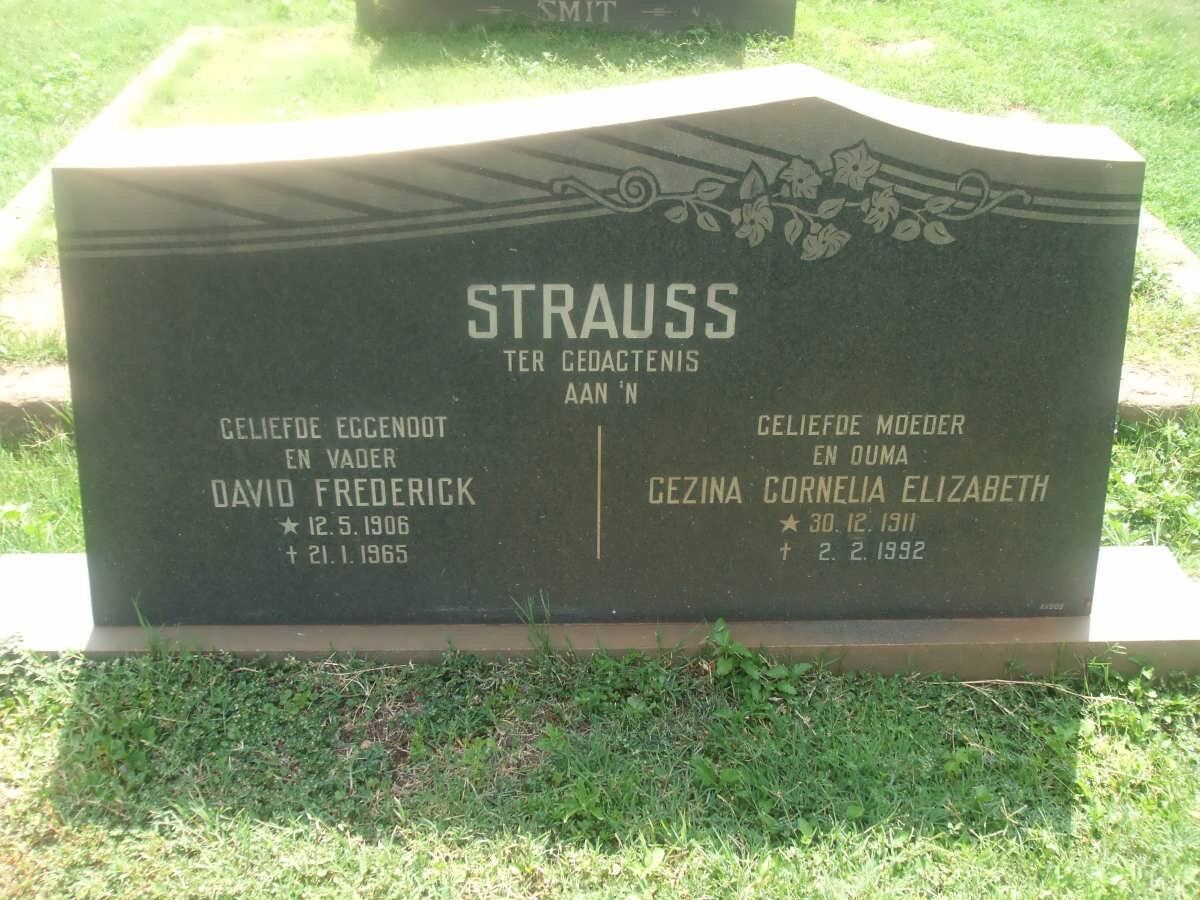 STRAUSS David Frederick 1906-1965 &amp; Gezina Cornelia Elizabeth 1911-1992
