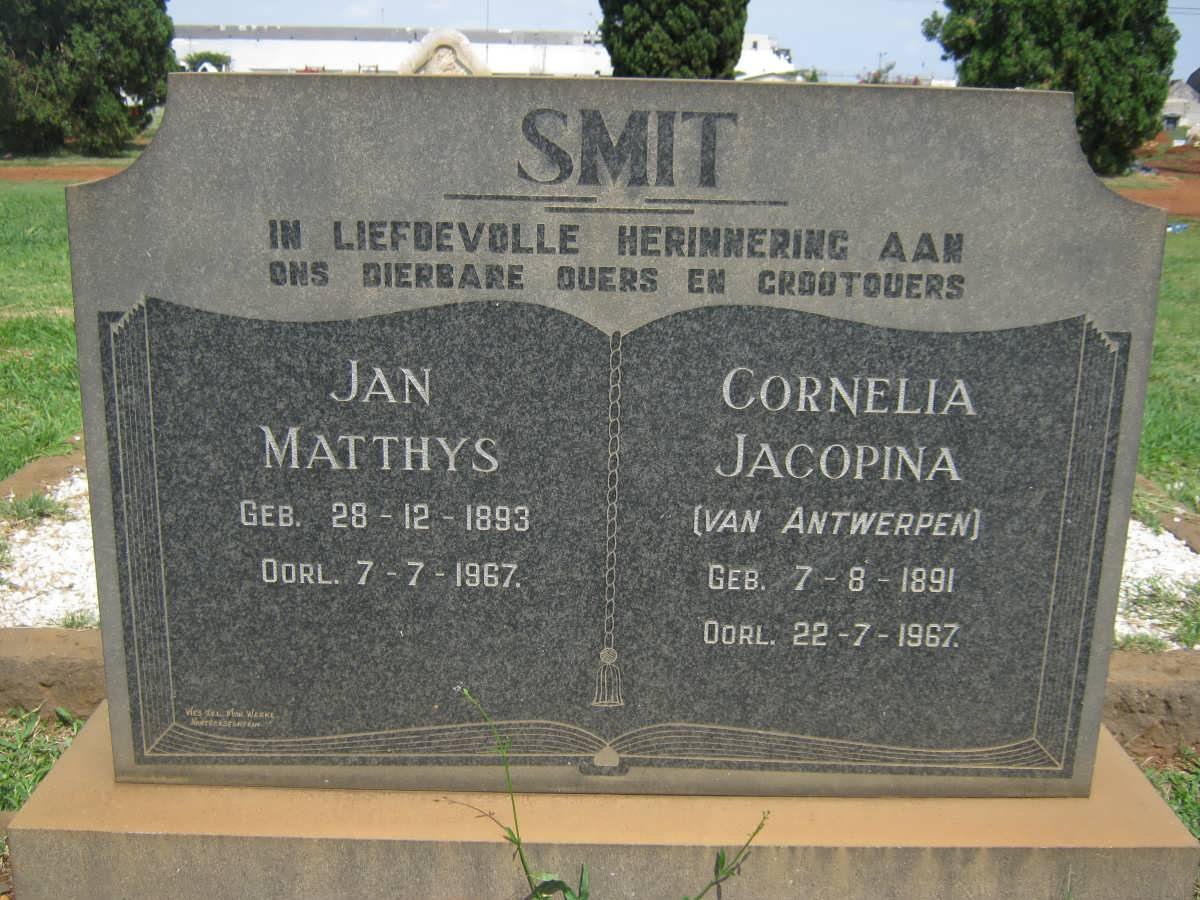 SMIT Jan Matthys 1893-1967 &amp; Cornelia Jacopina VAN ANTWERPEN 1891-1967